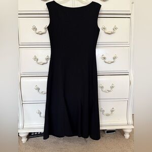 Maggy London Black Sleeveless Midi Dress